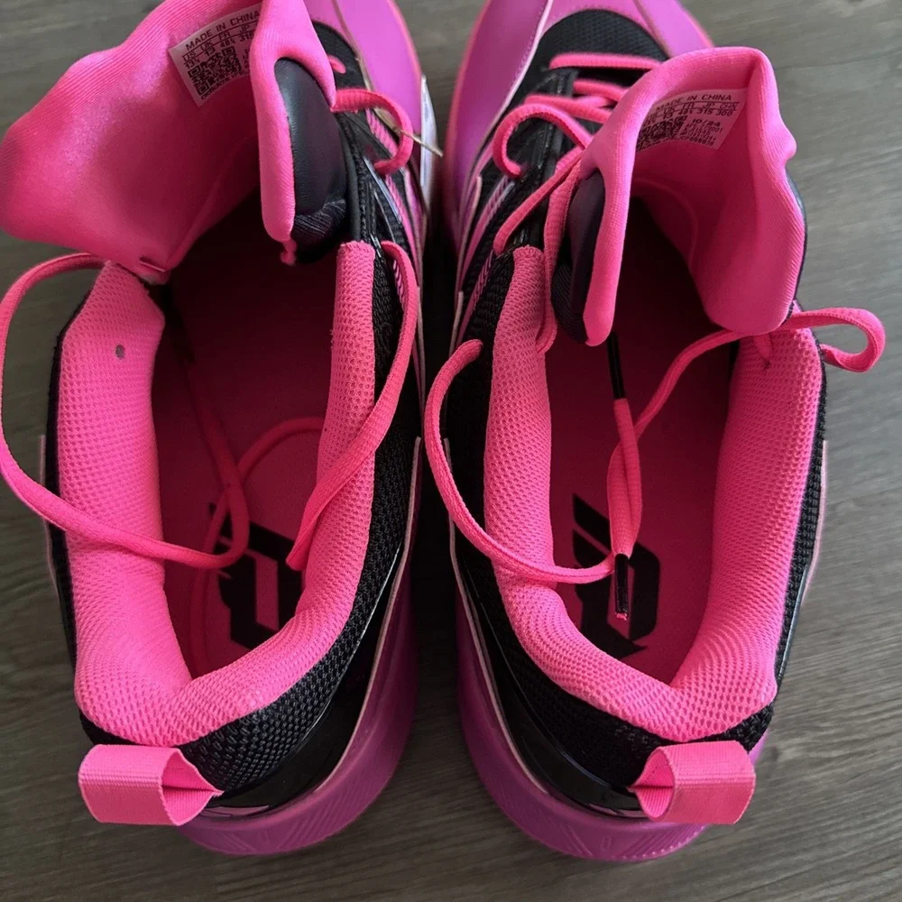 Adidas US 13.5 Men's Pink Black Lifestyle Basketball Dame Certified 3 JI1545 New